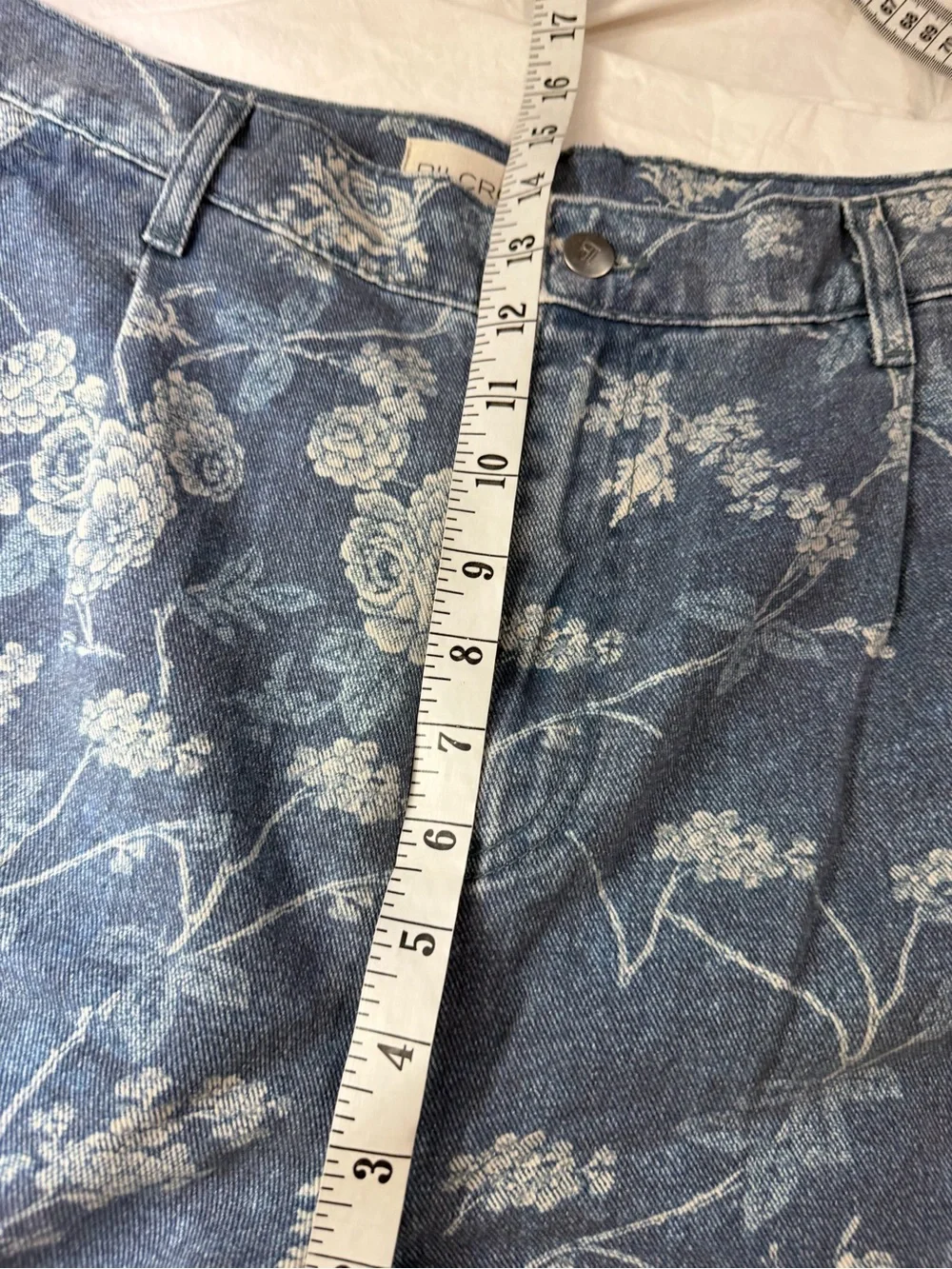 PILCRO The Leon Double Hem High-Rise Wide-Leg Cuffed Jeans Floral 30 - Picture 12 of 15